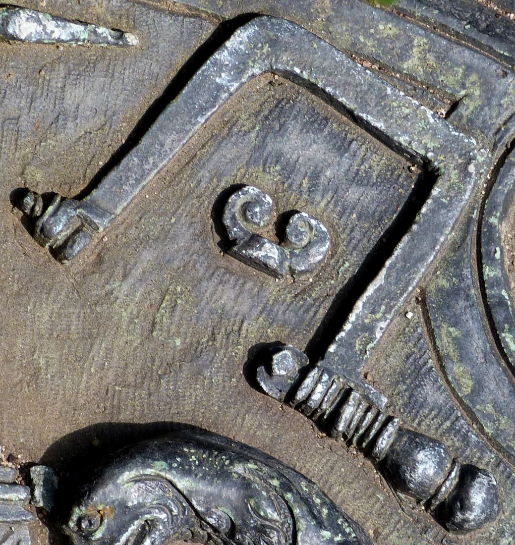 Epitaph des Eucharius Voytt Laubsäge mit Flügelmutter