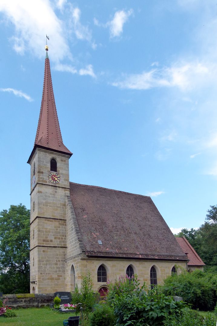 Beerbacher Altar ev. Pfarrkirche, Außenansicht