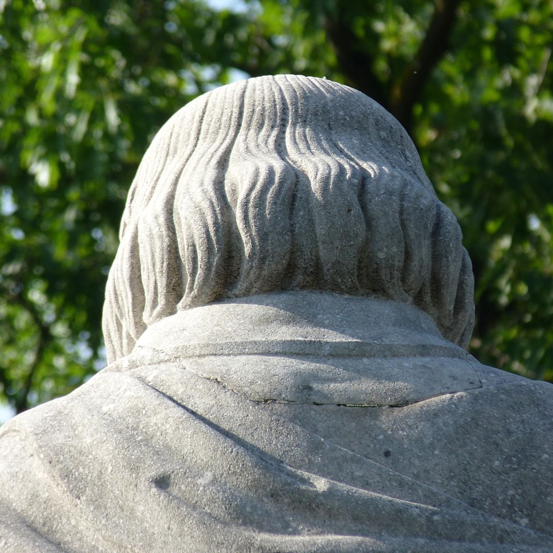 Beethovendenkmal Hinterkopf