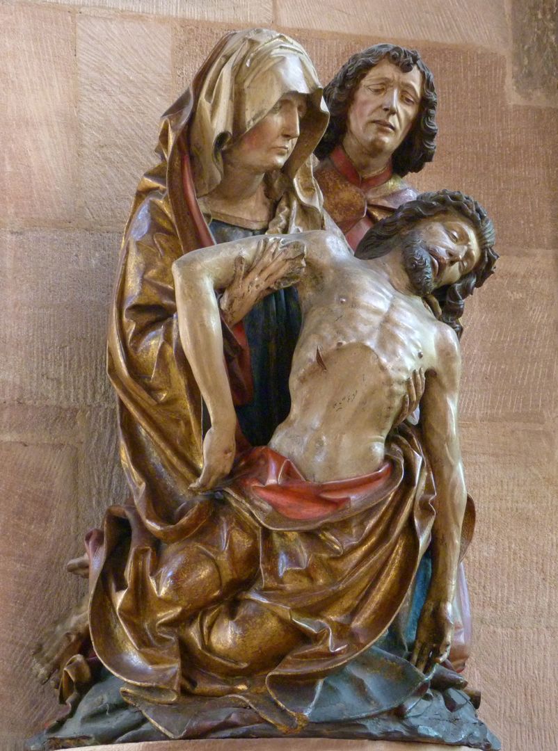 Große Pietà seitliche Ansicht von links