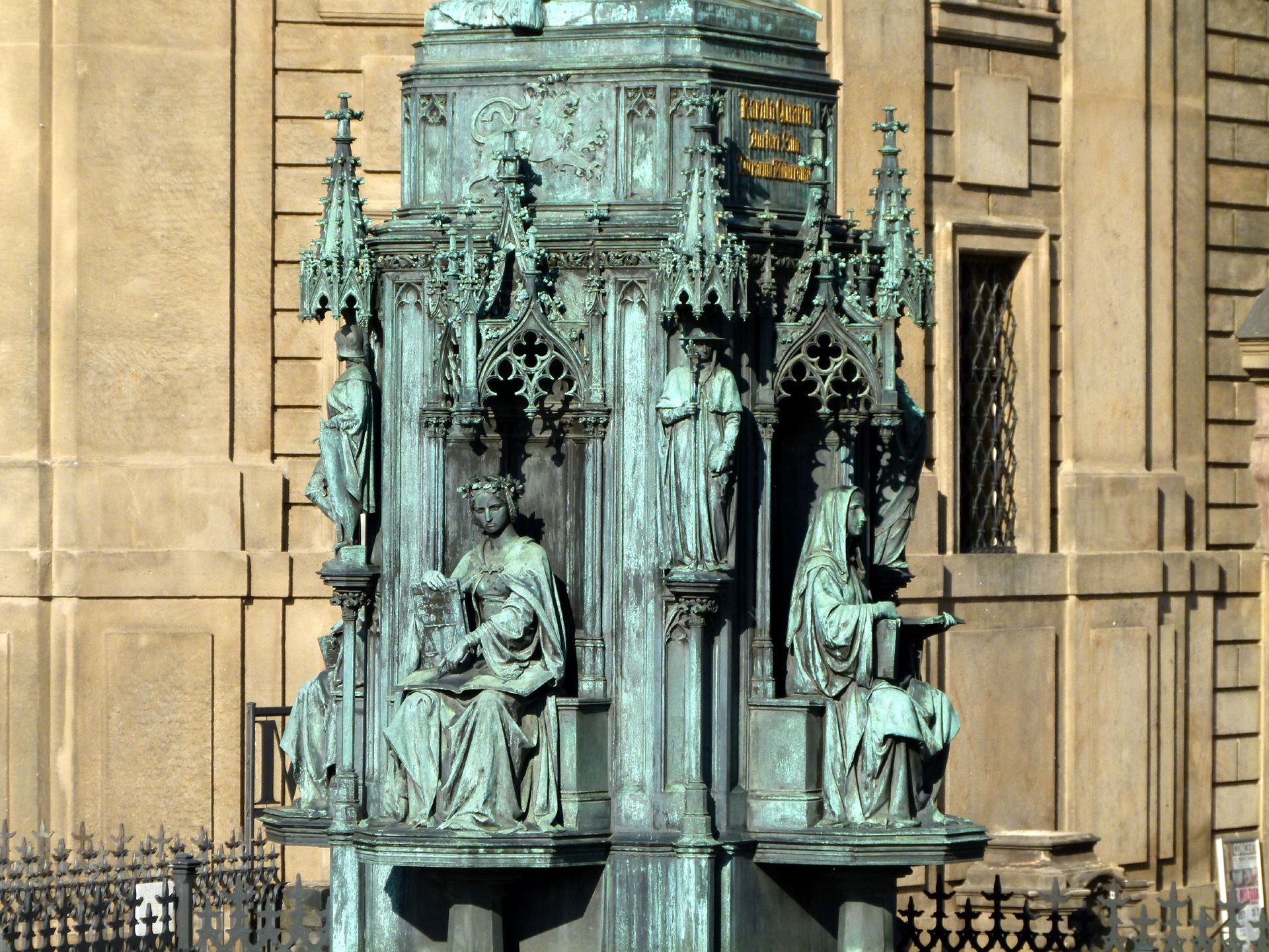 Denkmal Karl IV. (Prag) Podest