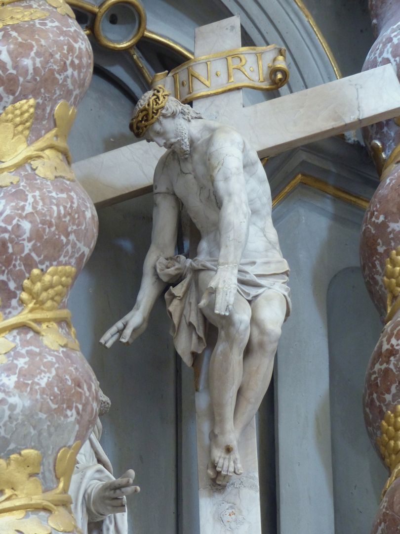 Altar des hl. Bernhard Hauptgeschoss rechte Szene: Detail mit der Geste der Umarmung Christi
