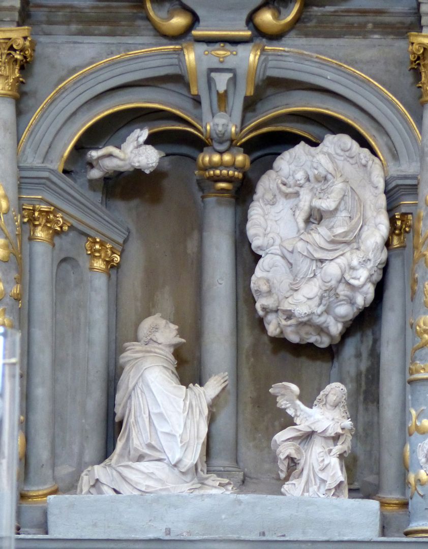 Altar des hl. Bernhard Obergeschoss: hl. Bernhard kniet vor Maria mit dem Jesuskind, ein Engel begleitet die Szene