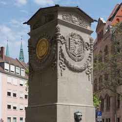 Dürer-Pirckheimer-Brunnen