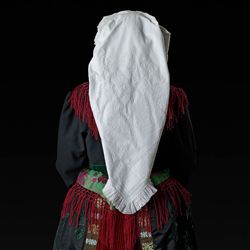 Frau in Effeltricher Tracht