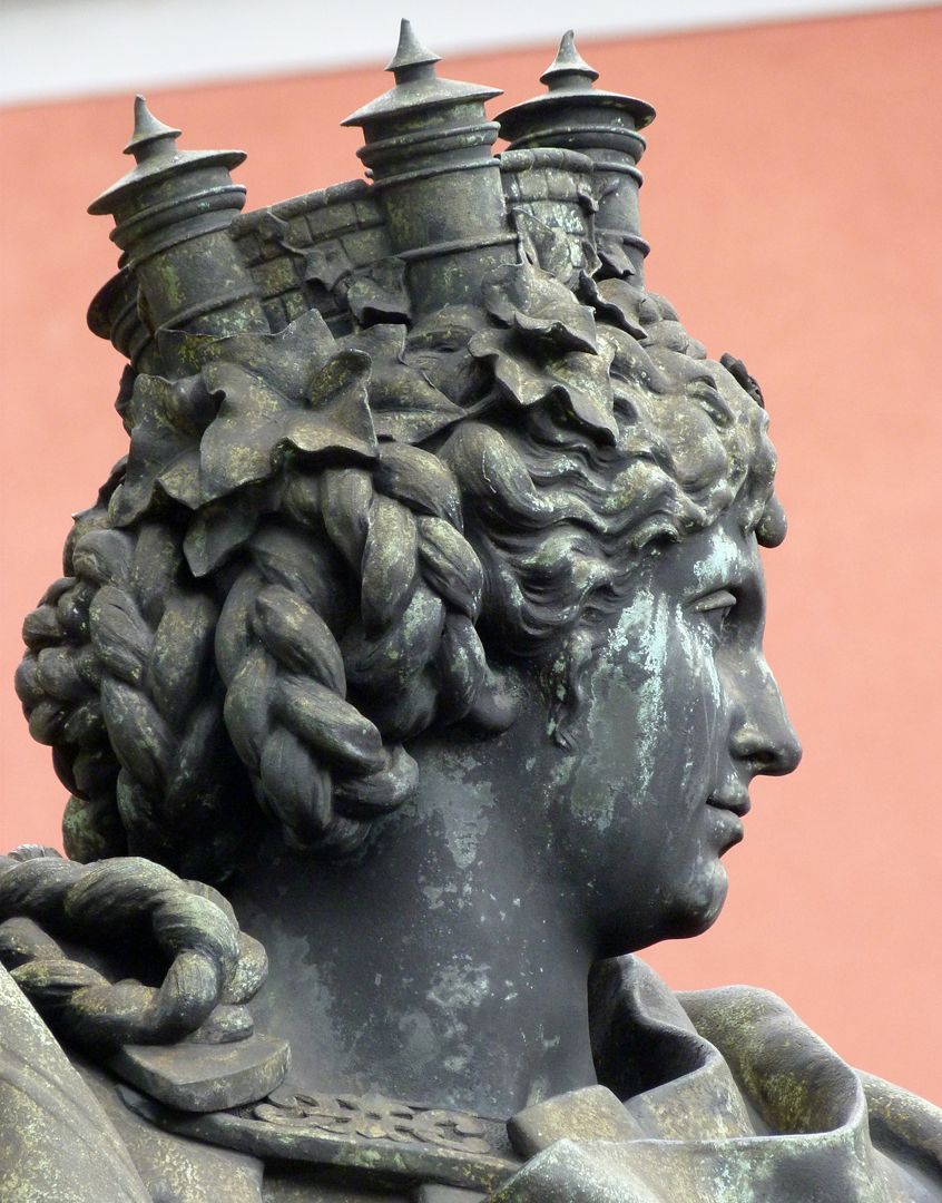 Ludwigseisenbahn-Denkmal "Noris" mit Stadtmauerkrone