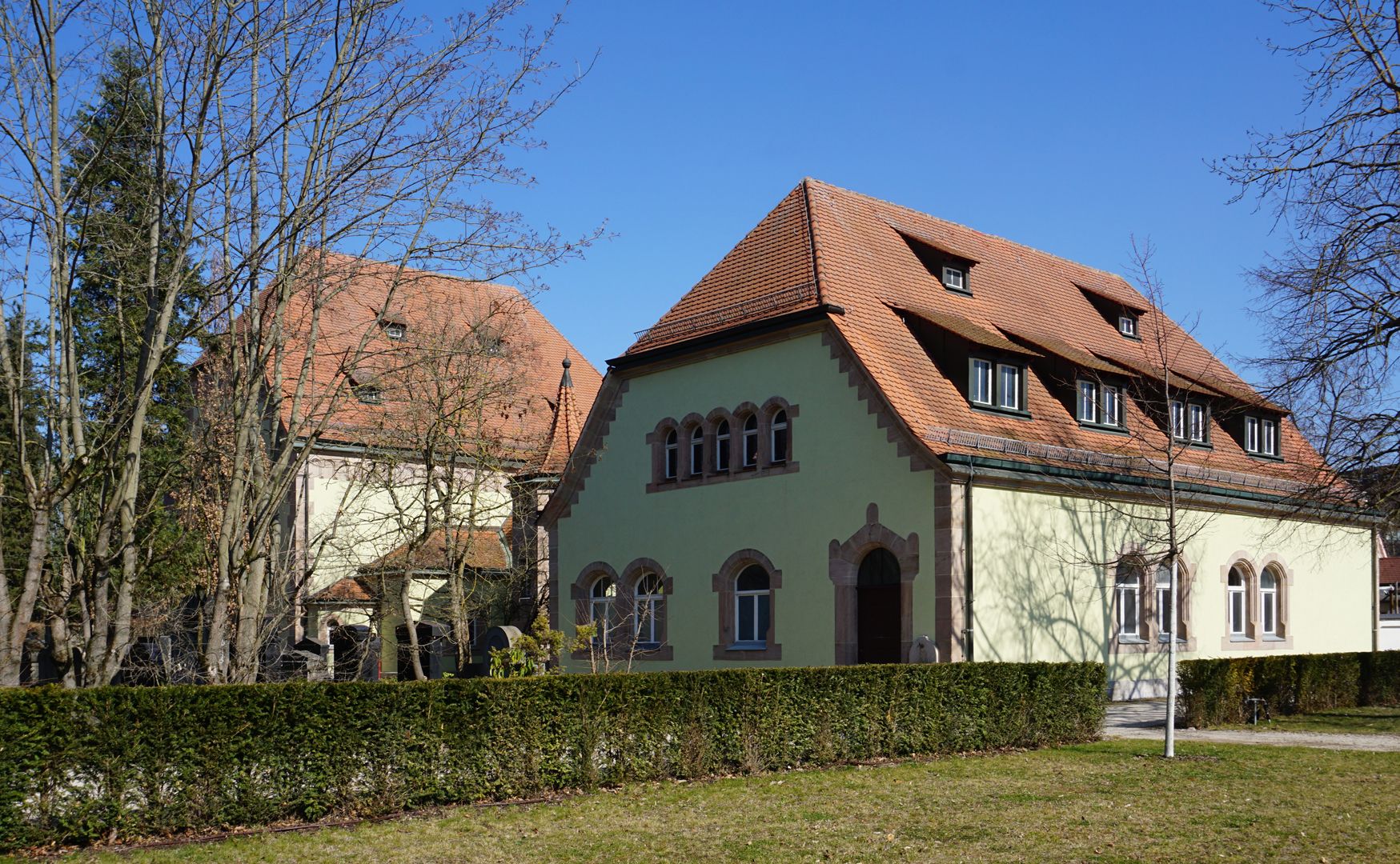 Friedhofsbauten Blick von Süden