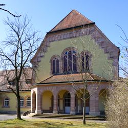 Friedhofsbauten