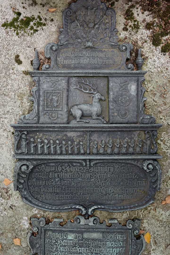 Grabstätte Christian Maijr (Mayr, Mair) Barbara Nussberger und Hanns Jeckel oberes Epitaph der Grabstätte: Christian Maijr Barbara Nussberger