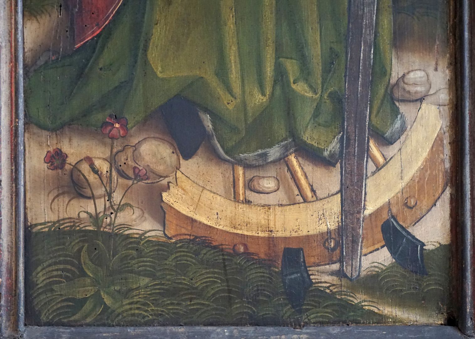 Katharinenaltar in St. Egidien Katharina von Alexandria, Detailansicht mit Marterrad