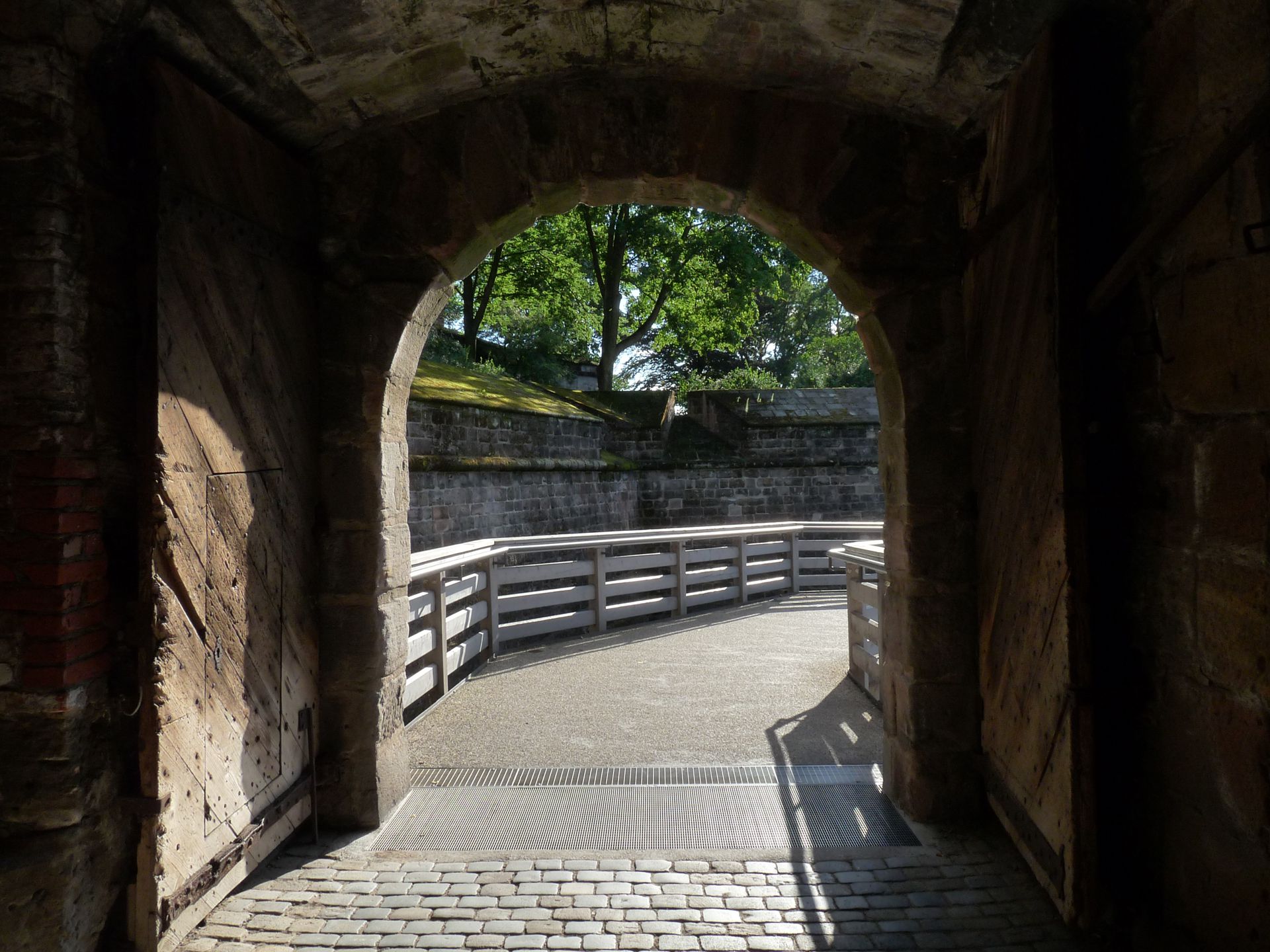 Stadtbefestigung von Fazuni Vestnertorbastei, Eingang