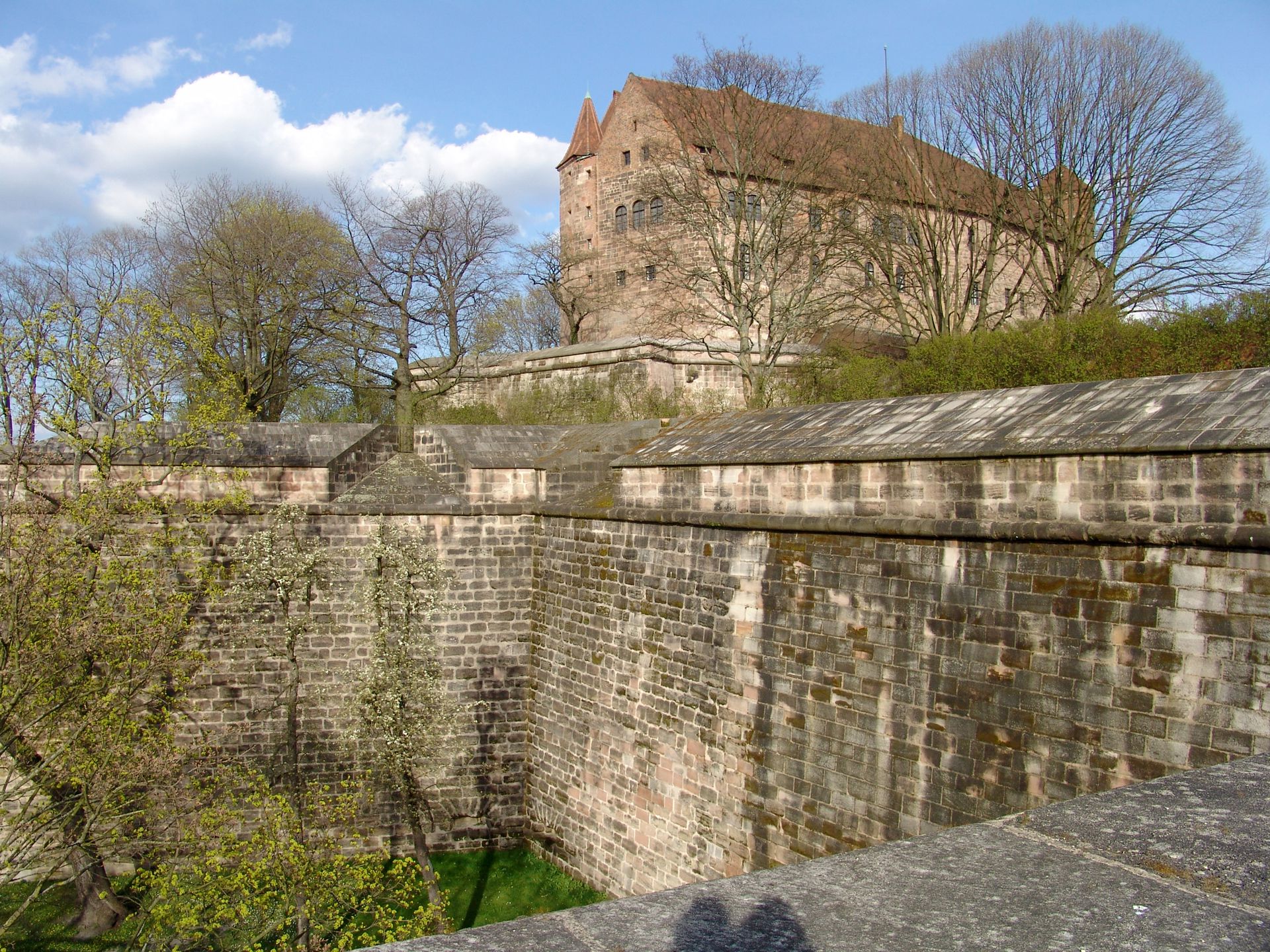 Stadtbefestigung von Fazuni Burgbasteien von der Tiergärtnertorbastei aus