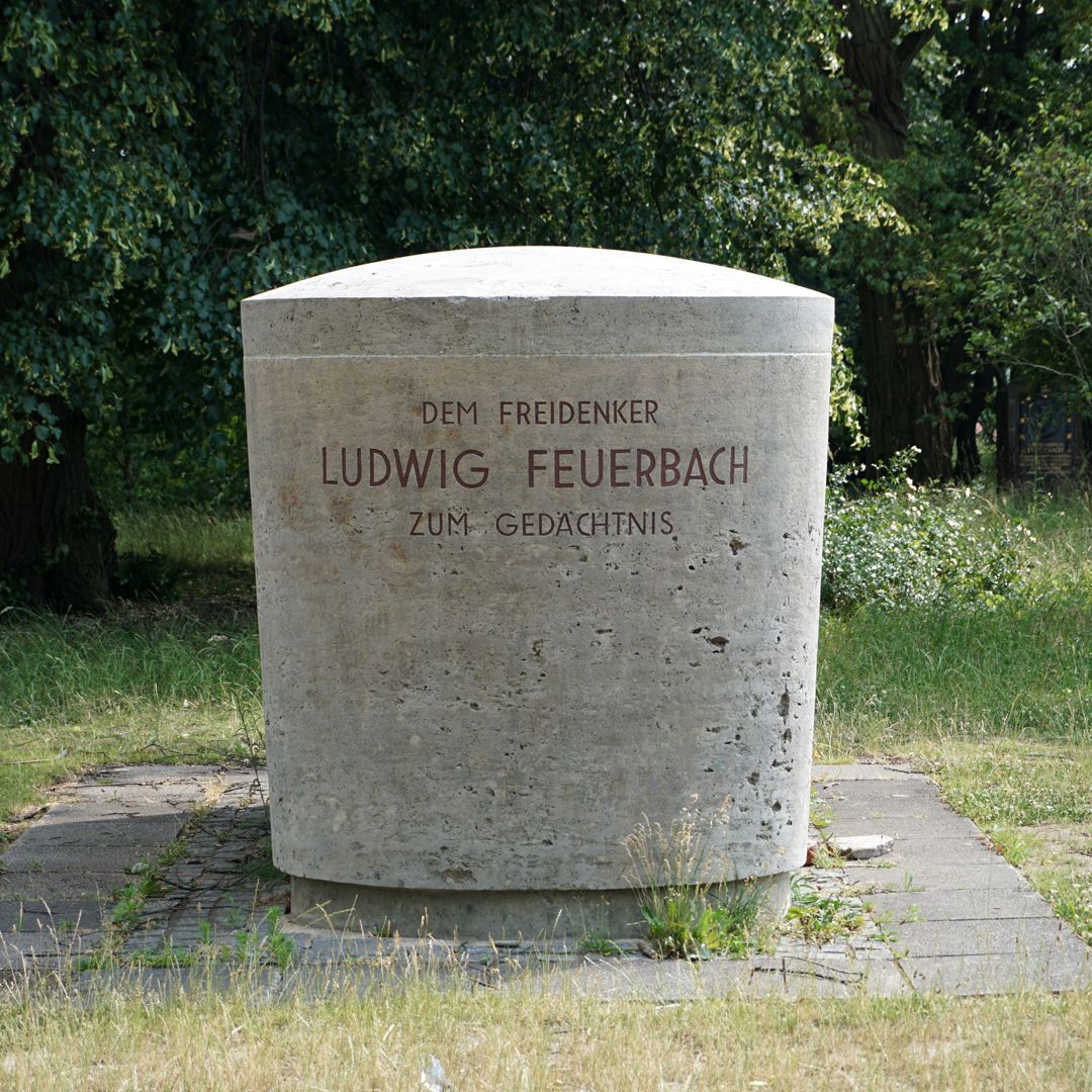 Ludwig Feuerbach Denkmal Nordseite