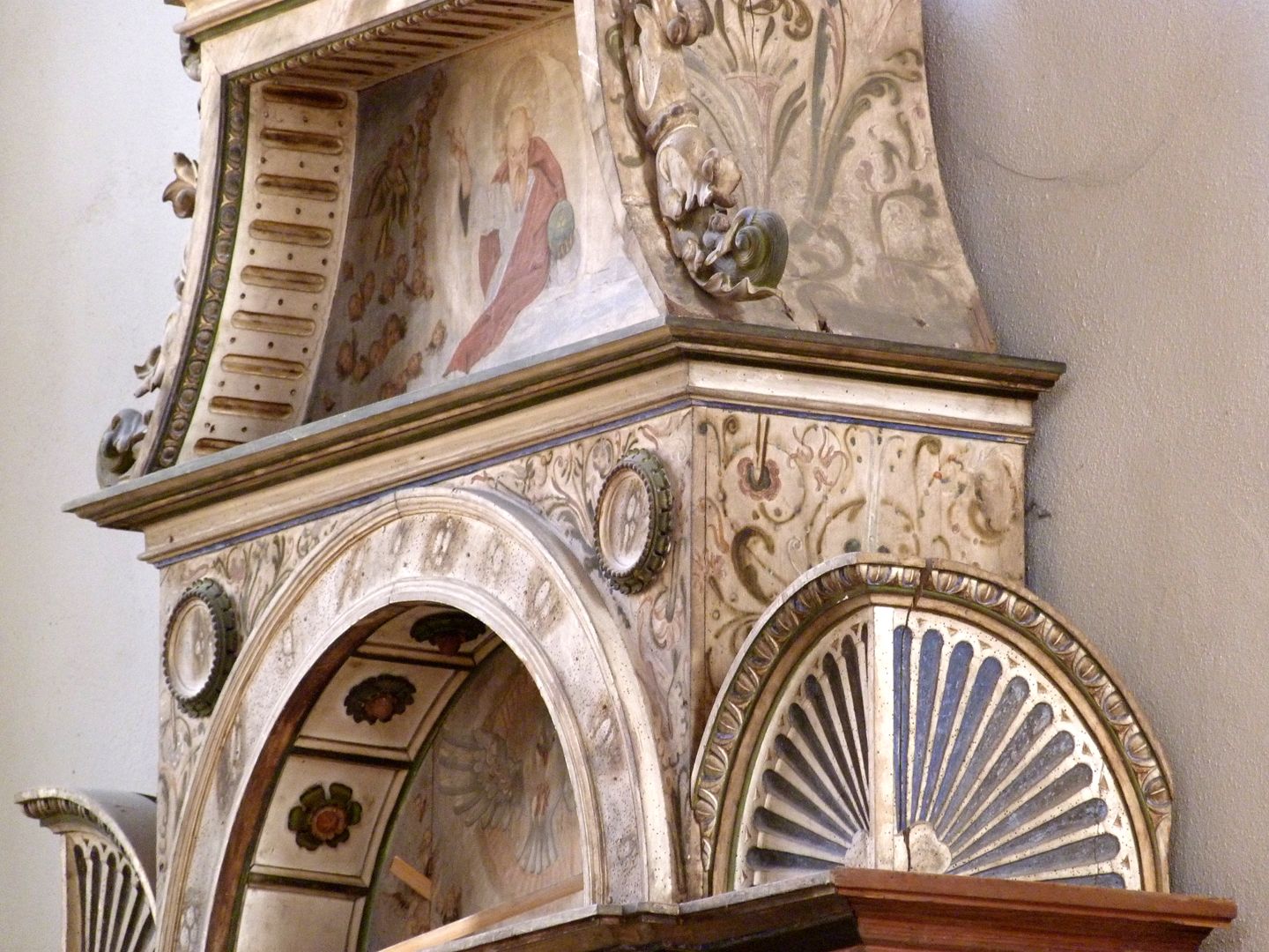 Flötner Altar (Ansbach) Ädikula, Detail