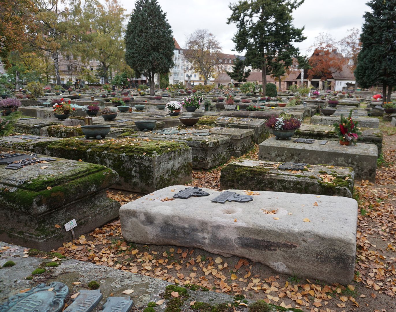 Epitaph des Franz Schmidt Lage im Gräberfeld