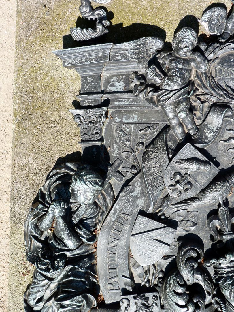 Epitaph des Andreas Georg Paumgartner linke obere Ecke des zentralen Wappenfelds