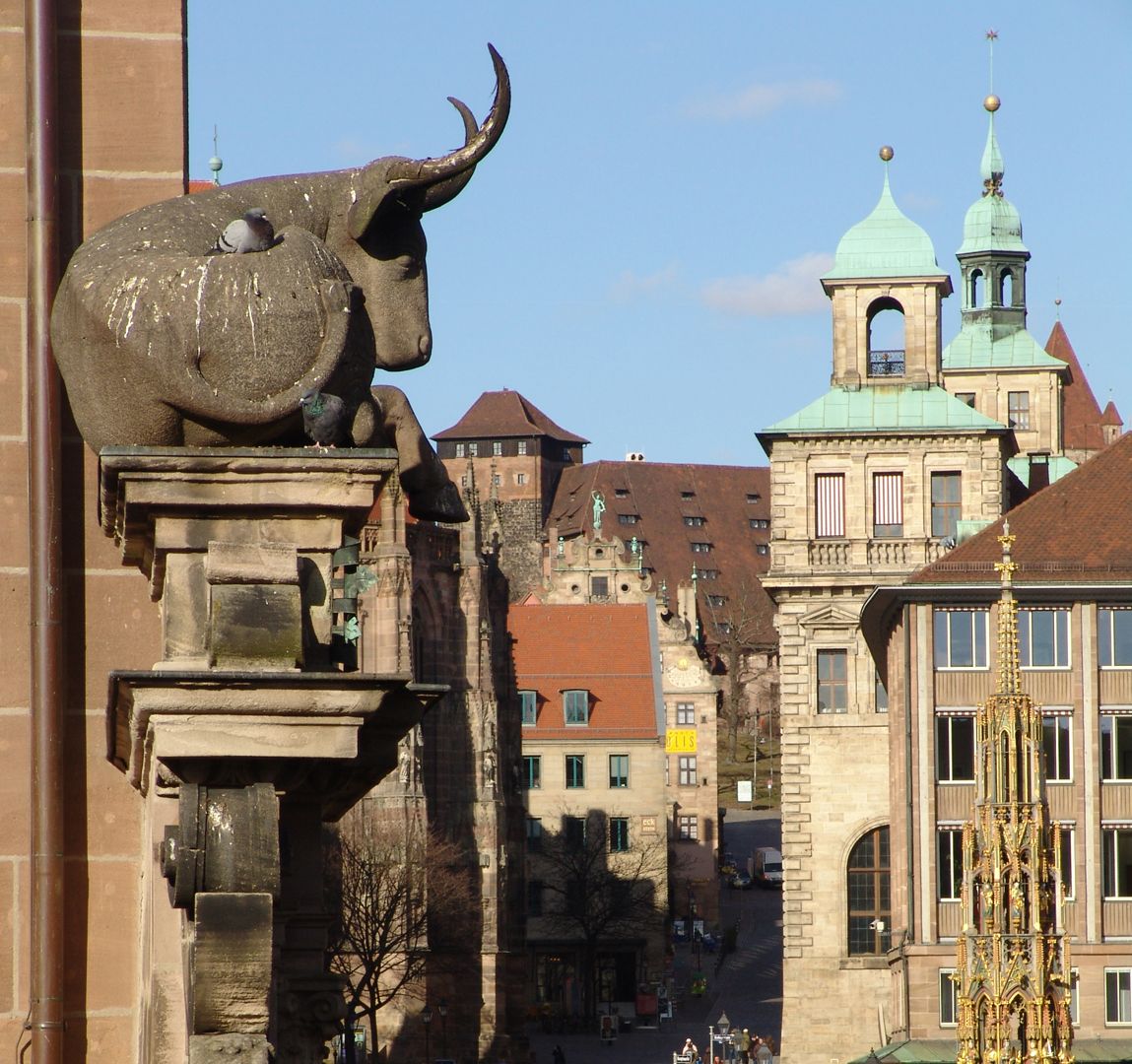 Portal mit Ochsen auf der Fleischbrücke 