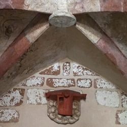 "Jesus in der Krypta"