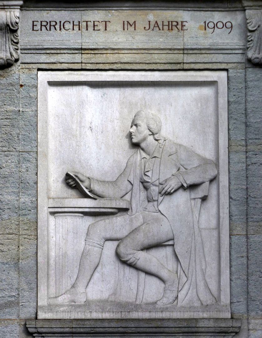 Schillerdenkmal Marmorrelief, "Schillers Dichtkunst ruht auf einer klassichen Säule"