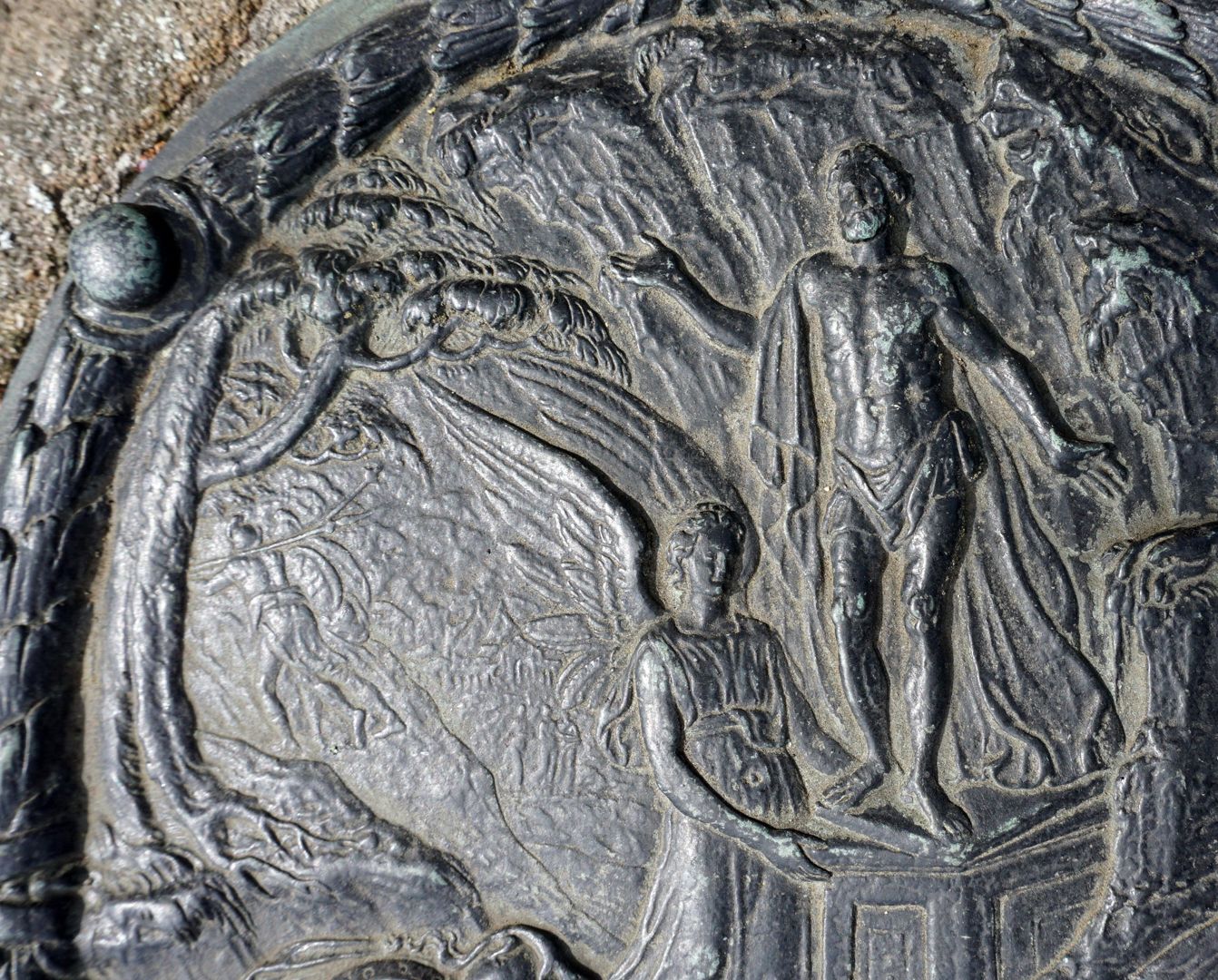 Wenzel Jamnitzer Grabstätte Rundplatte mit Darstellung der Auferstehung, Detailansicht