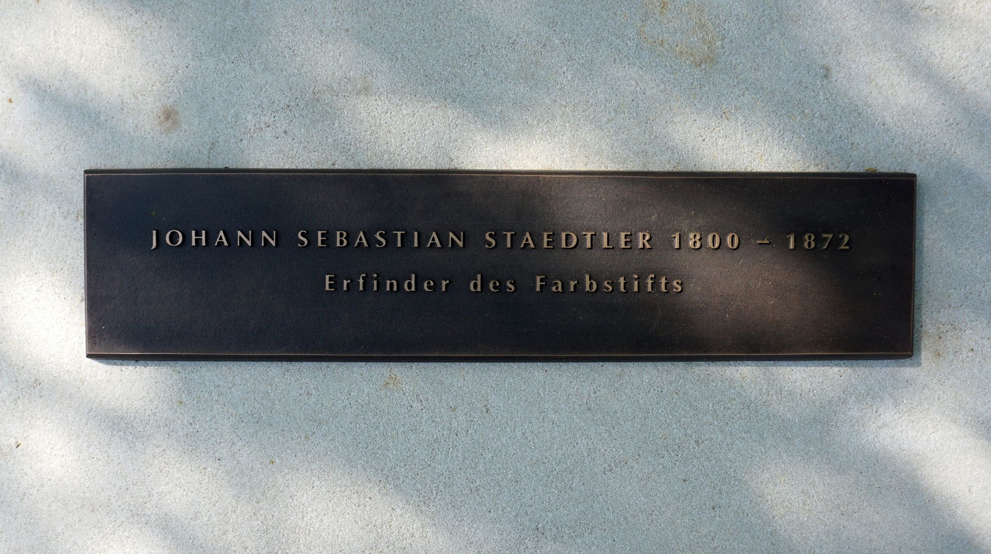 Grabstätte des Johann Sebastian Staedtler untere Tafel