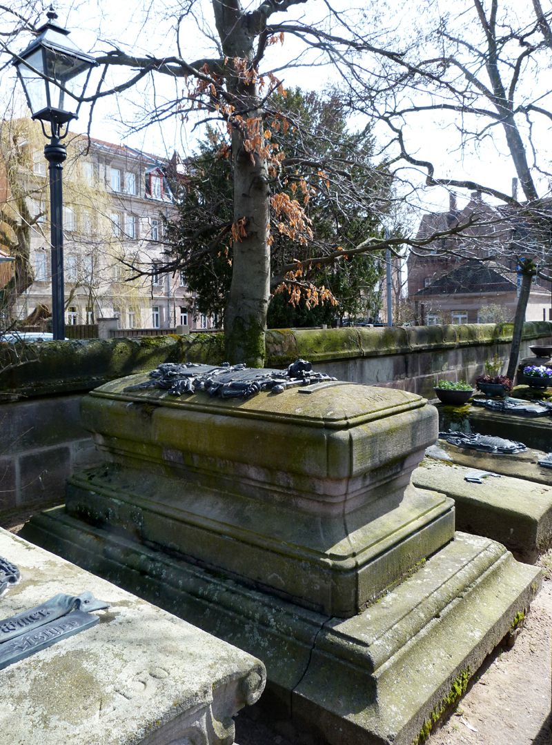 Tumba des Georg Wolff Pantzer und Ehefrau Anna Maria Elisabetha Ruland Gesamtansicht
