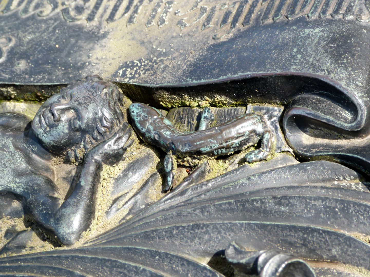 Tumba des Georg Wolff Pantzer und Ehefrau Anna Maria Elisabetha Ruland Detail mit Eidechse