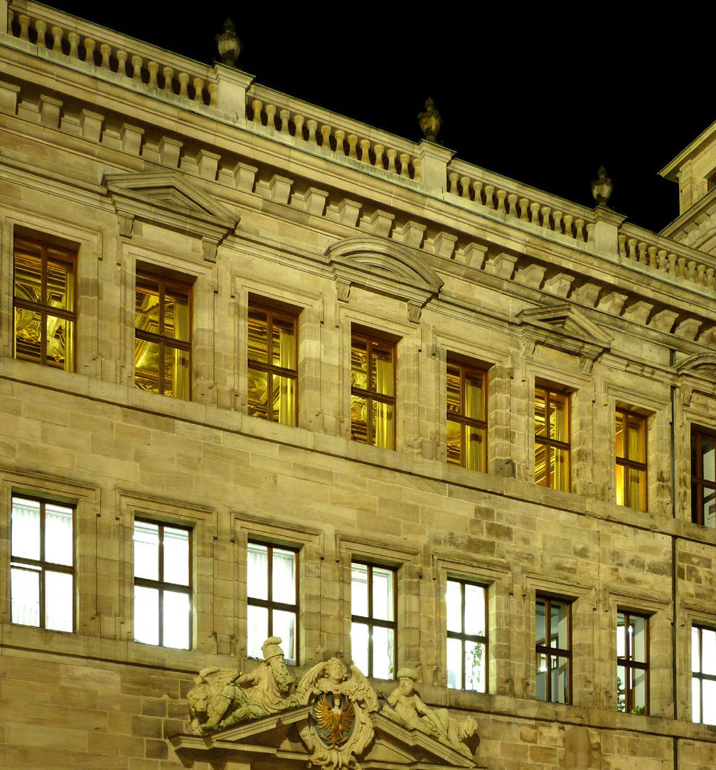 Deckengemälde im Kleinen Rathaussaal Durchblick zum sog. Schönen Saal