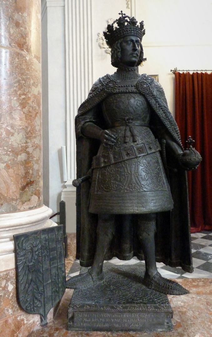 Albrecht II. (Innsbruck) Frontalansicht