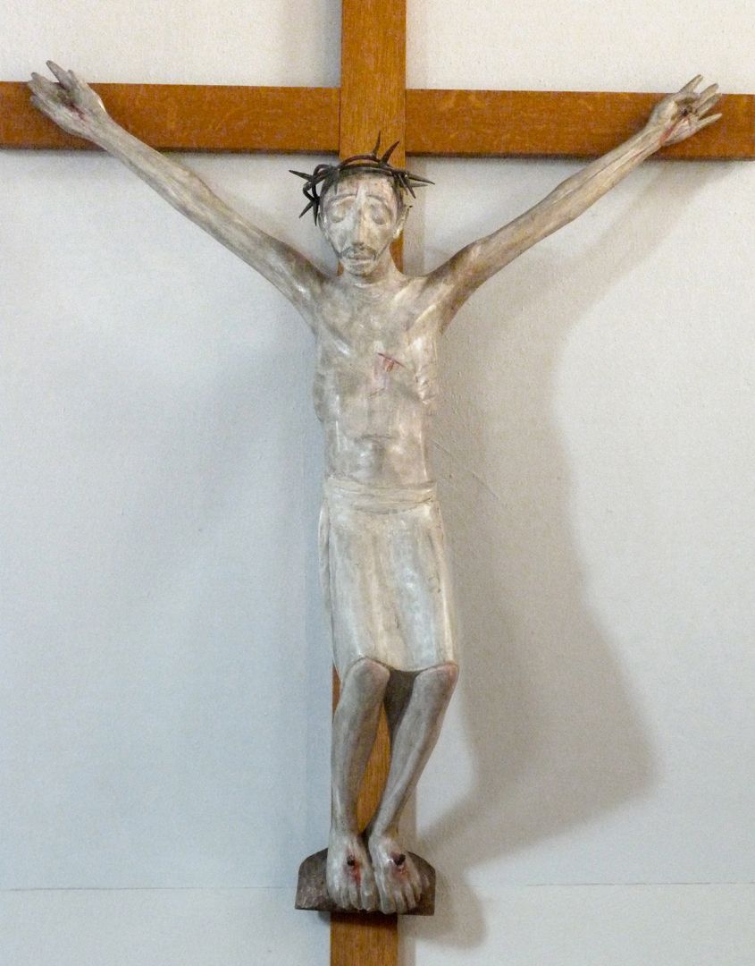 Christus am Kreuz Frontalansicht