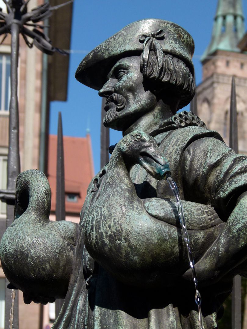 Gänsemännleinbrunnen Oberkörper mit Gänsen