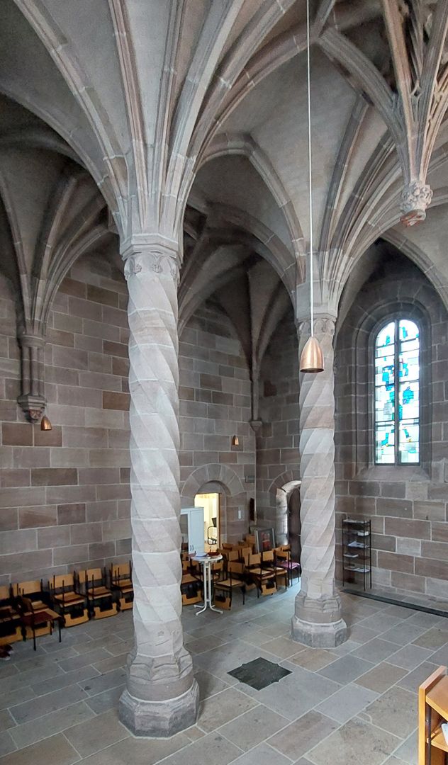 Landauersche Zwölfbrüderkapelle / Allerheiligenkapelle Blick in die Nordwest-Ecke