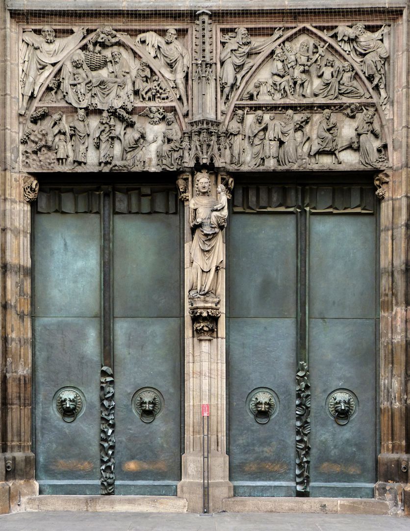 St. Lorenz, Westportal, Bronzetüren Portal mit Reliefs, Trumeau und Türenpaar