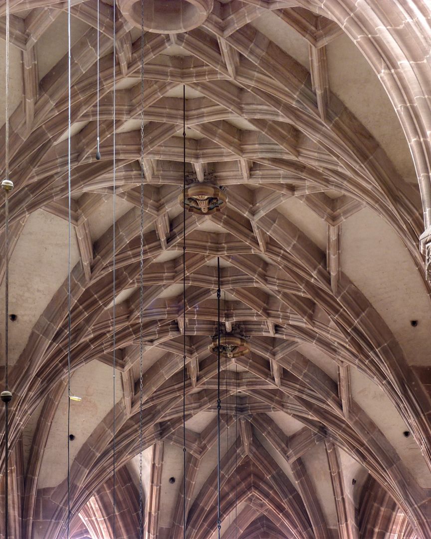 Die Lorenzkirche als Architektur Netzgewölbe des Binnenchors