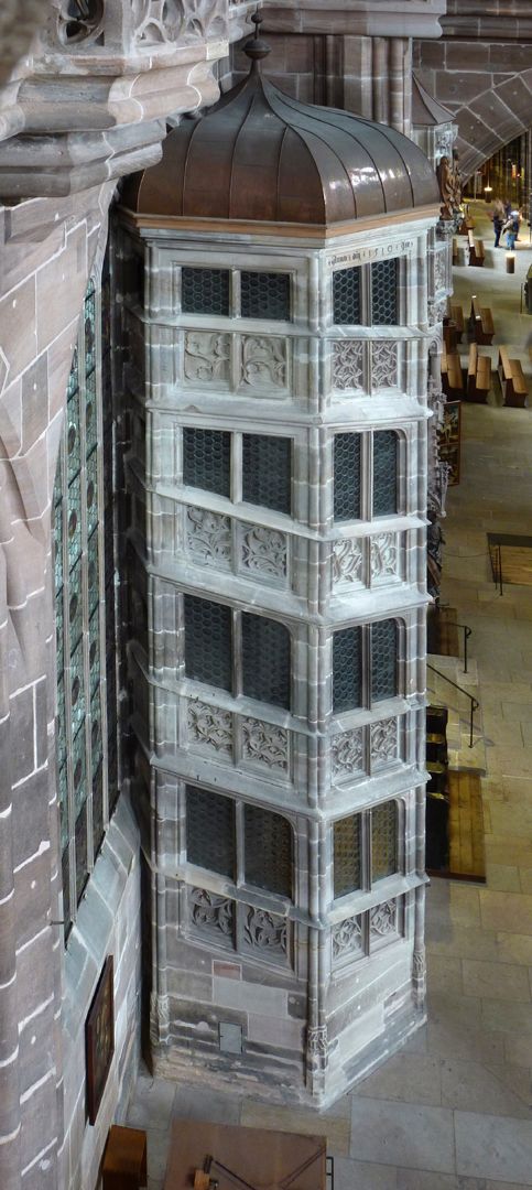 Die Lorenzkirche als Architektur Treppenturm zur oberen Sakristei, Hans Beheim 1519.