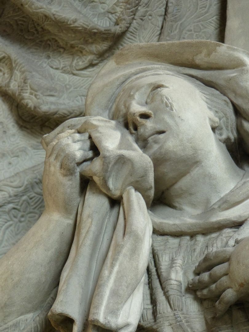Grabmal des Johann Sigmund Pfinzing (Großgründlach) weinende Frau