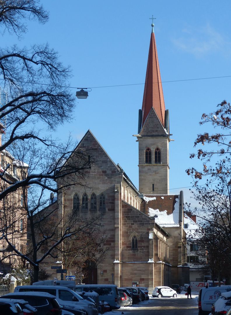 Herz-Jesu-Kirche Blick vom Hummelsteiner Weg / Ecke / Humboldtstraße