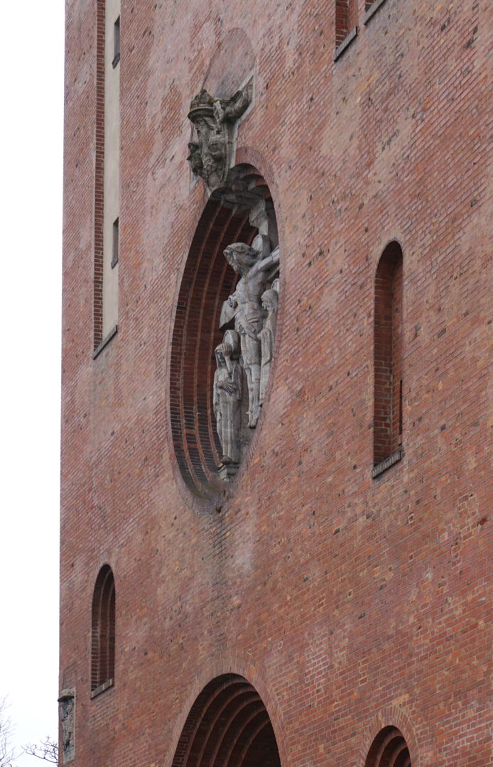 St. Ludwig seitliche Ansicht der Blendrose
