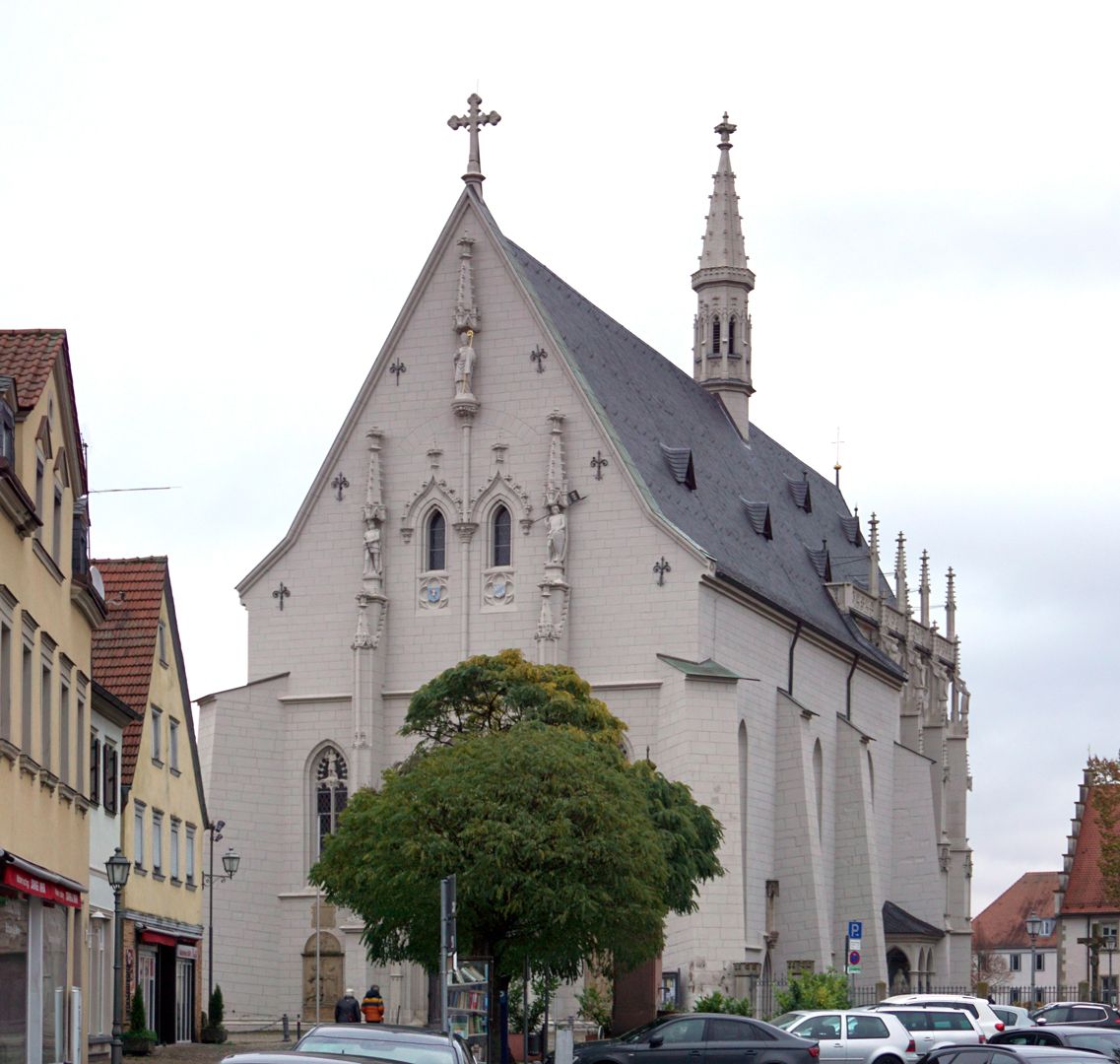 Ritterkapelle (Haßfurt) Punktuelle neogotische Veränderungen an der Fassade 1889 - 1890
