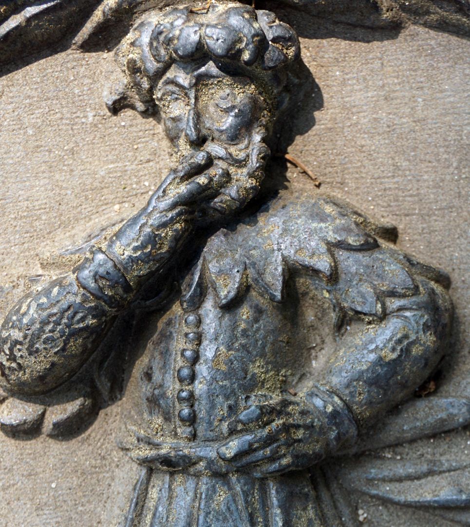 Epitaph des Salomon Schweigger Detail der Helmzier, "nachdenklicher" Mann mit geknotetem Turban