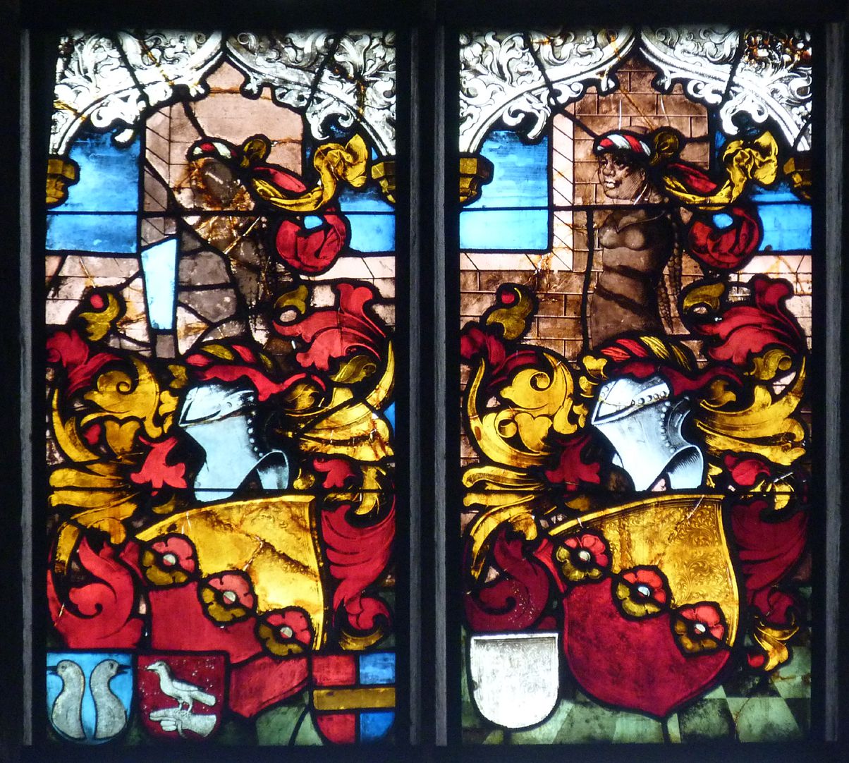 Schmidmayer-Fenster Wappen von Hans I. Schmidmayer mit den Beiwappen Perckmeister, Eisenwanger und Lochner sowie Wappen von Endres Schmidmayer mit einen leeren Beiwappenschild