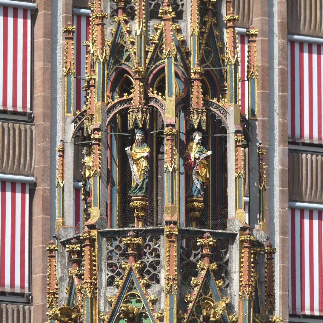 Schöner Brunnen Prophetengeschoss