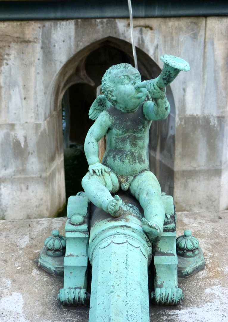 Schöner Brunnen Rohr mit Trompetenputto, Renaissance