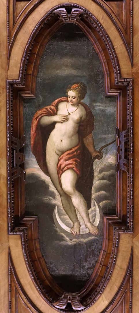 Decke des Schönen Zimmers Diana (Göttin der Jagd und der Natur, Fruchtbarkeitsgöttin und Mondgöttin. Dargestellt mit einem Bogen in der Rechten, auf einer Mondsichel stehend)