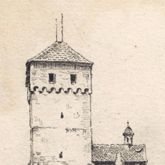 Vorhof der Burg mit Heidenturm