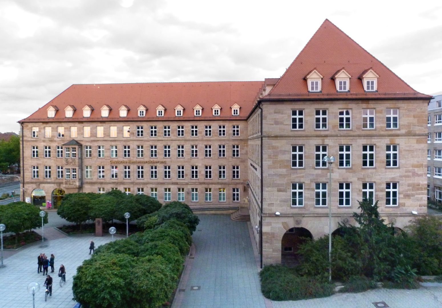 Sigmund Schuckert-Haus Ansicht von West