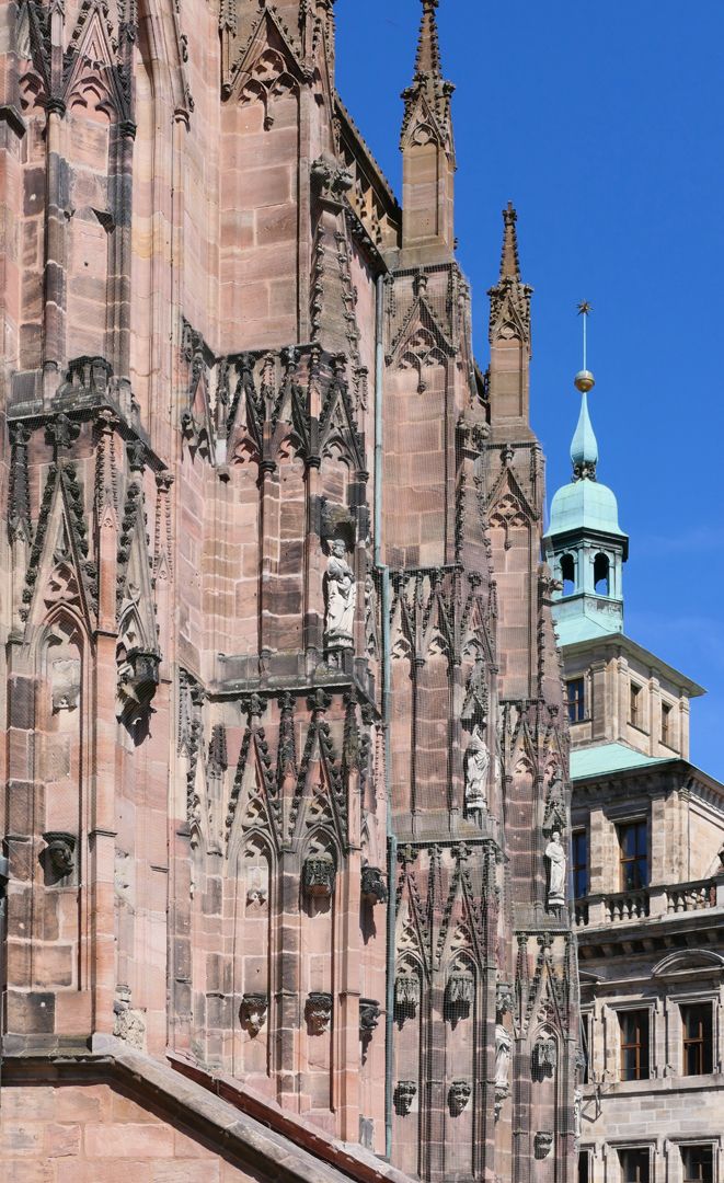 Die Sebalduskirche als Architektur Reich gegliederte Chorpfeiler