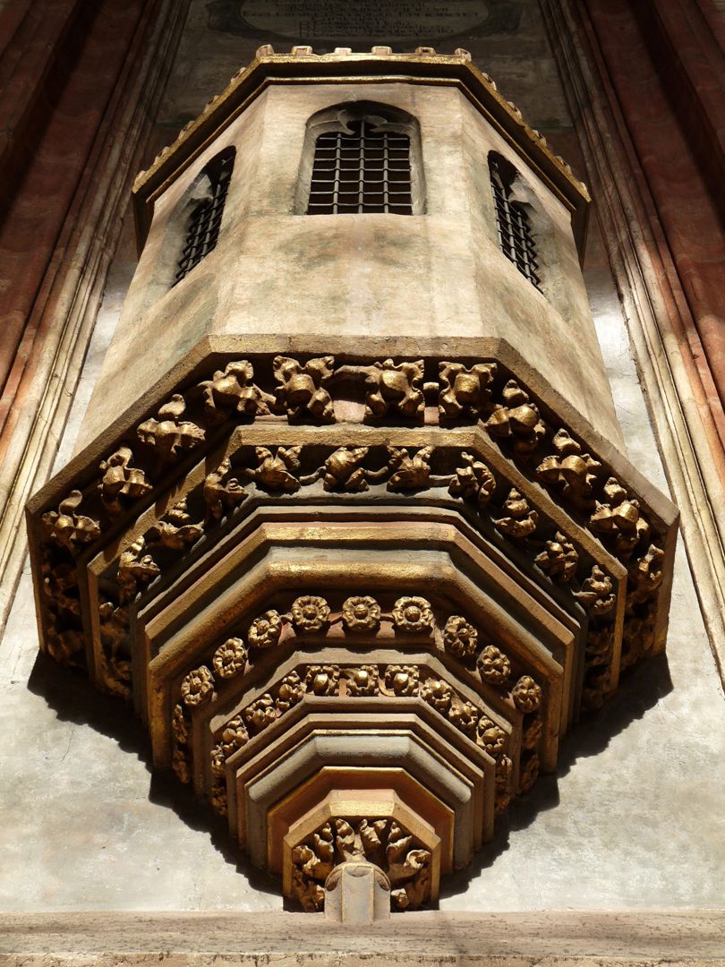 Die Sebalduskirche als Architektur Untersicht des Chörleins