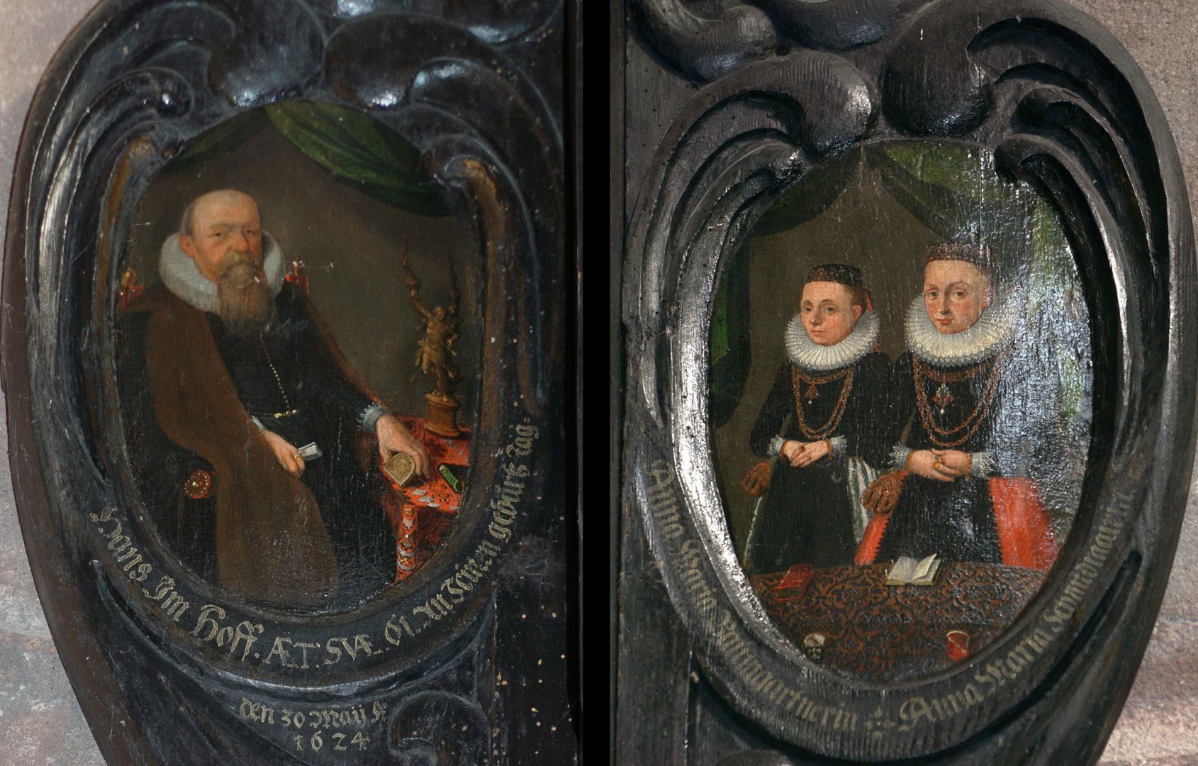 Dürersche Stiftungstafel seitliche Kartuschen: links Hans Imhoff (1563-1629) / rechts seine beiden Frauen Anna Maria, geb. Paumgartner und Anna Maria, geb. Schmidmayer
