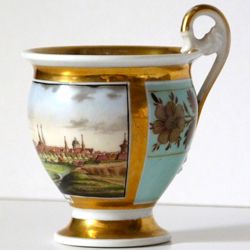 <Tasse mit Nürnberg-Ansicht von Südwesten